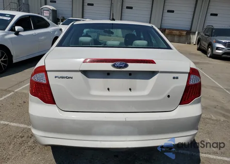 2010 Ford Fusion Se z USA, uszkodzony, nr VIN 3FAHP0HA8AR372916